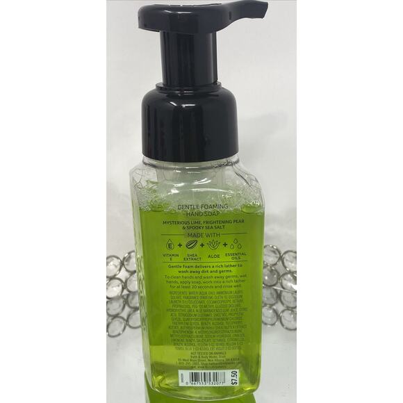 3 Bath Body Works Gentle Foaming Hand SOAP Candy Corn, Happy Hunting & Pumpkin - Picture 9 of 10
